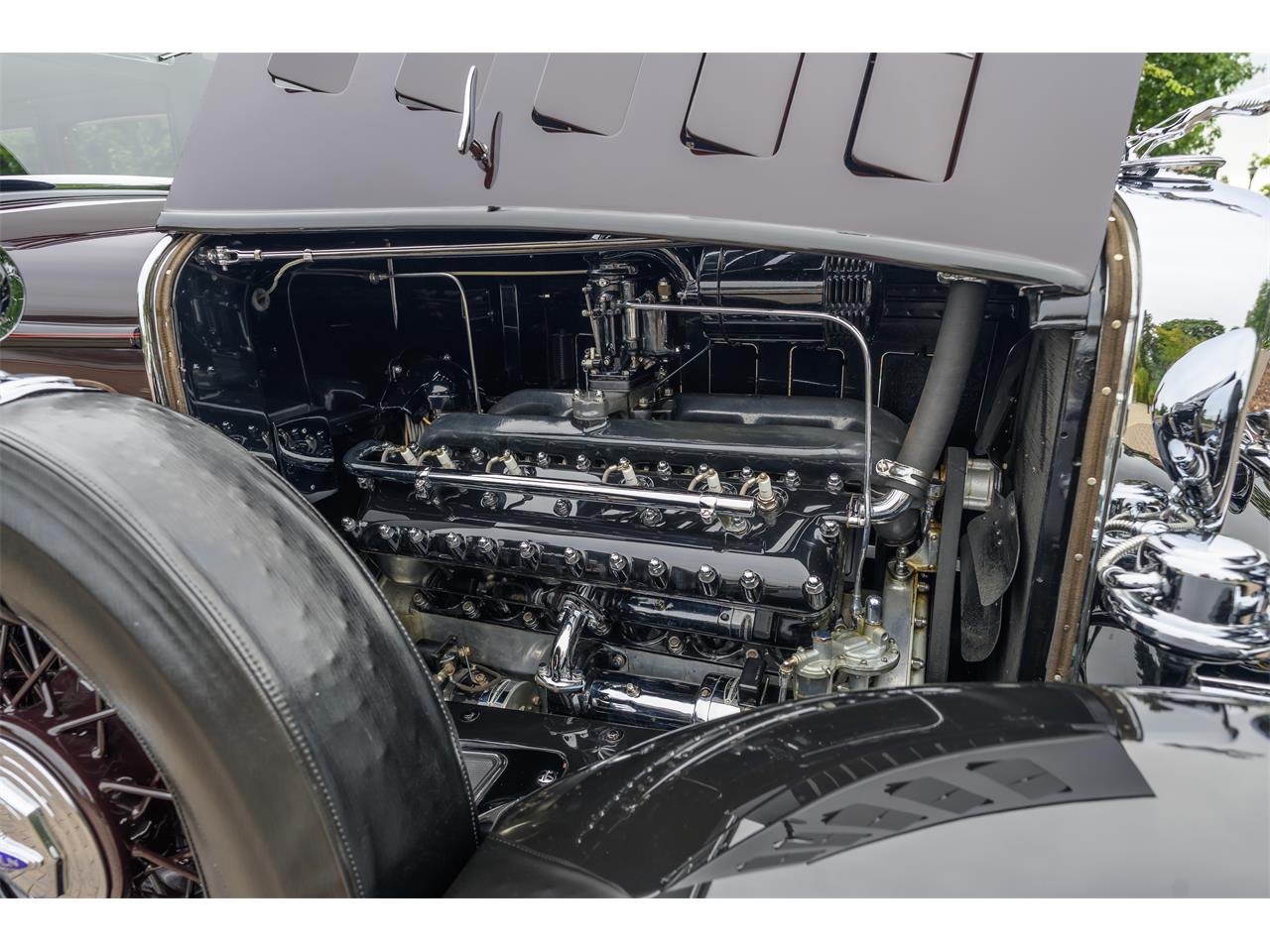 Lincoln-Limousine-1932-Dark-MaroonBlack-black-grey-20
