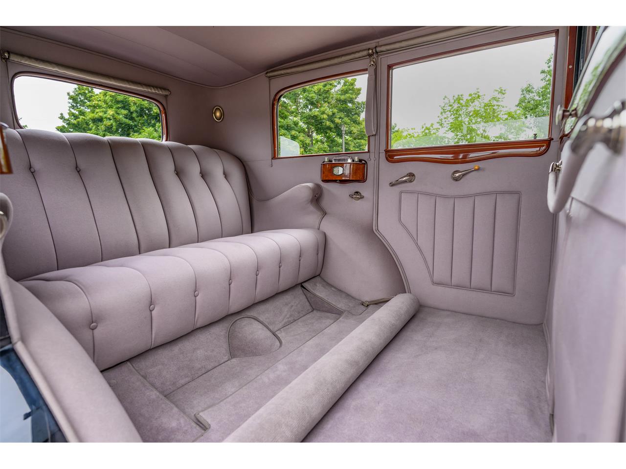 Lincoln-Limousine-1932-Dark-MaroonBlack-black-grey-32