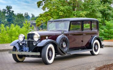 Lincoln-Limousine-1932-Dark-MaroonBlack-black-grey-4
