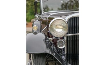 Lincoln-Limousine-1932-Dark-MaroonBlack-black-grey-43