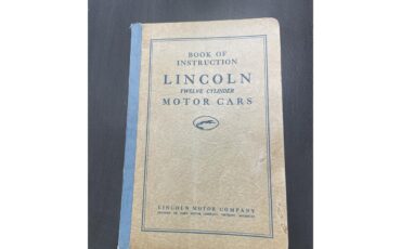 Lincoln-Limousine-1932-Dark-MaroonBlack-black-grey-8