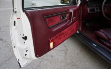 Lincoln-Mark-Series-1990-Coupe-14