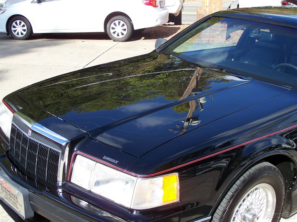 Lincoln-Mark-Series-1990-Coupe-19
