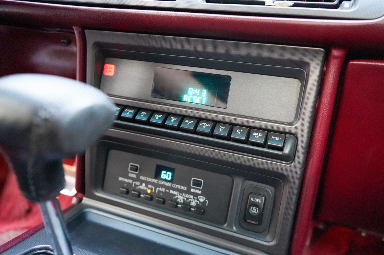 Lincoln-Mark-Series-1990-Coupe-19