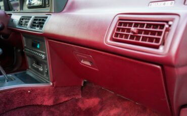 Lincoln-Mark-Series-1990-Coupe-26