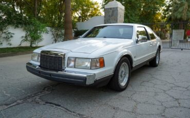 Lincoln-Mark-Series-1990-Coupe