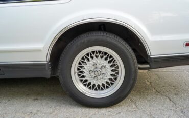 Lincoln-Mark-Series-1990-Coupe-9