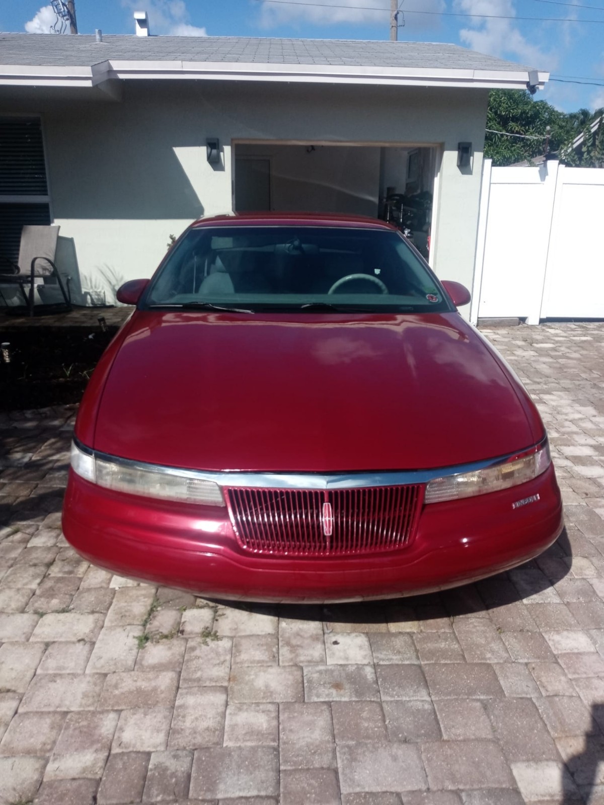 Lincoln-Mark-Series-1995-Coupe-1