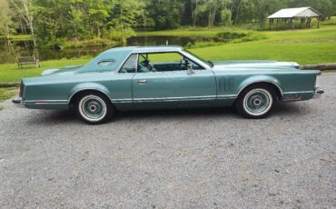 Lincoln-Mark-V-1979-Coupe-11