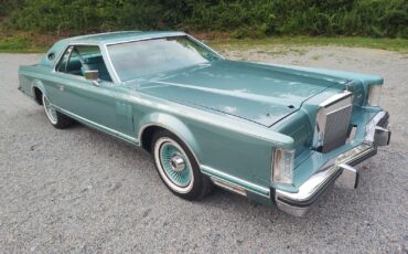 Lincoln-Mark-V-1979-Coupe-13