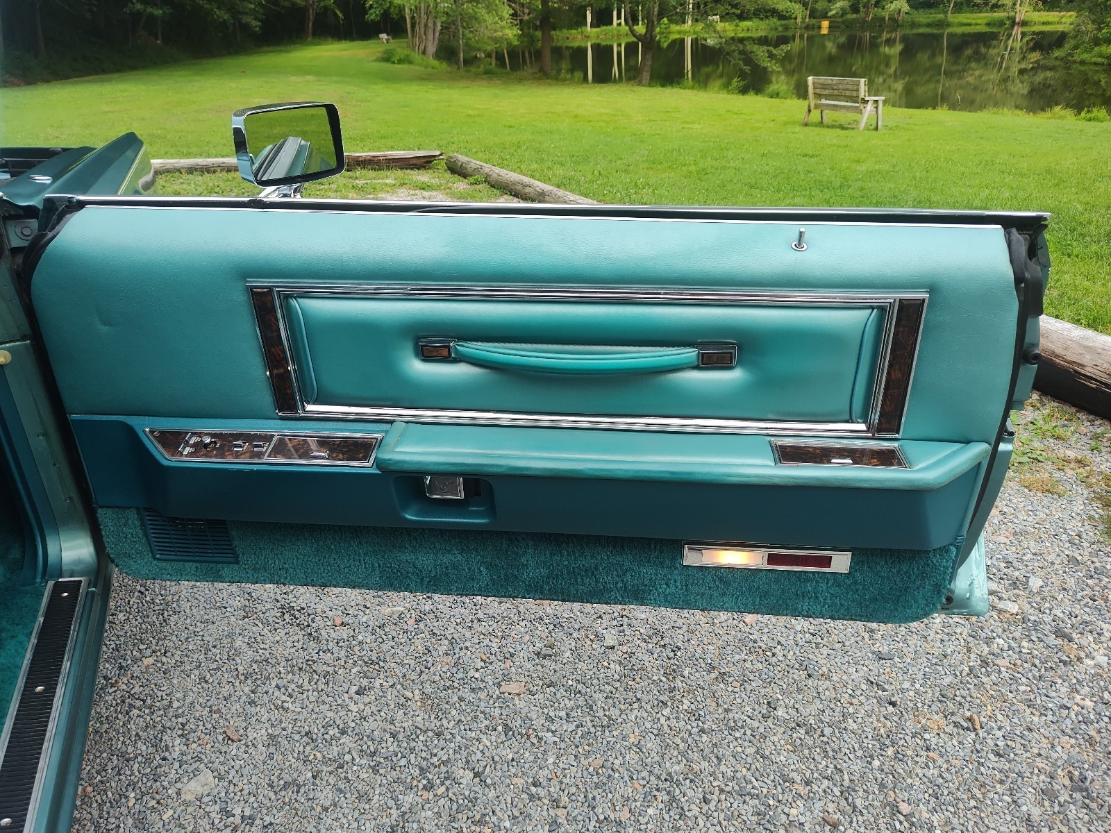 Lincoln-Mark-V-1979-Coupe-27