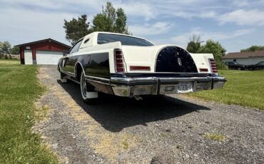 Lincoln-Mark-V-1979-Coupe-3