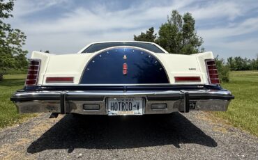 Lincoln-Mark-V-1979-Coupe-5