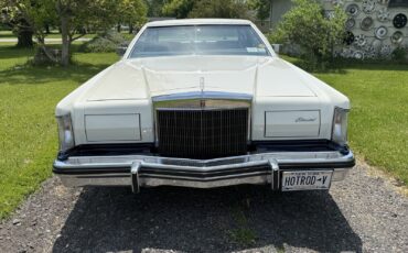 Lincoln-Mark-V-1979-Coupe-6