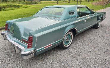 Lincoln-Mark-V-1979-Coupe-9