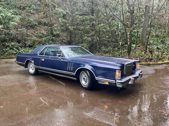 Lincoln-Mark-v-1979-Blue-6