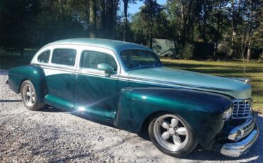 Lincoln-Sedan-1947-Two-Tone-Green-Green-2
