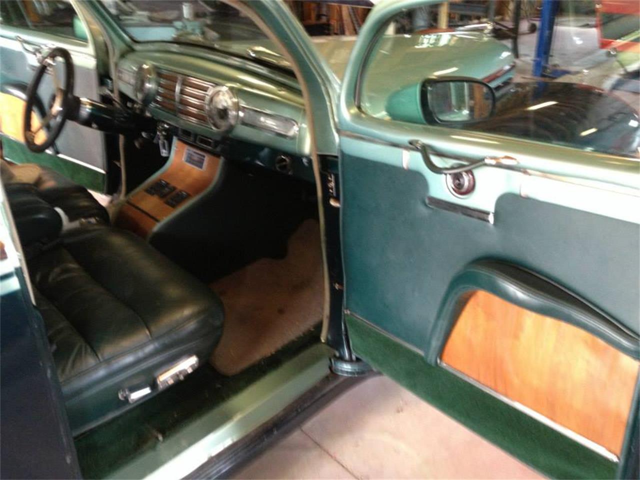 Lincoln-Sedan-1947-Two-Tone-Green-Green-25