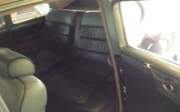 Lincoln-Sedan-1947-Two-Tone-Green-Green