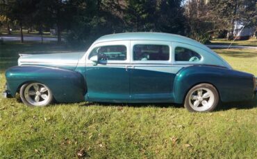 Lincoln-Sedan-1947-Two-Tone-Green-Green-7
