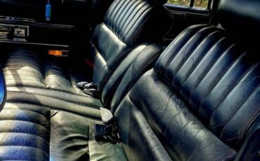 Lincoln-Town-Car-1989-Sedan-10