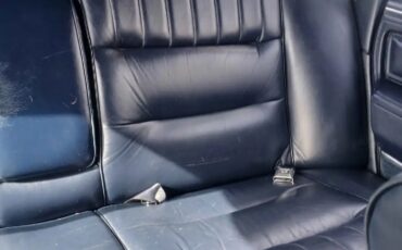 Lincoln-Town-Car-1989-Sedan-11
