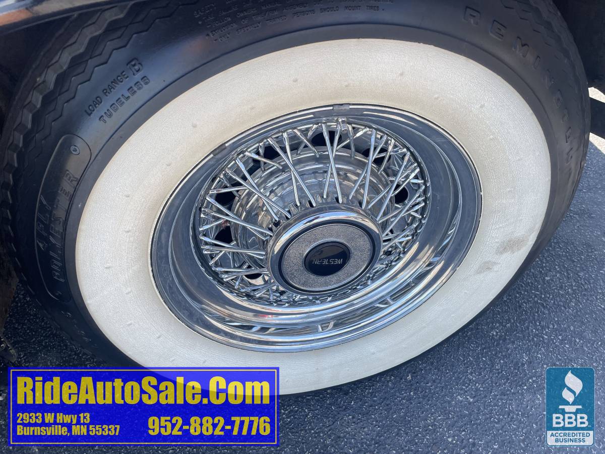 Lincoln-capri-1954-black-15
