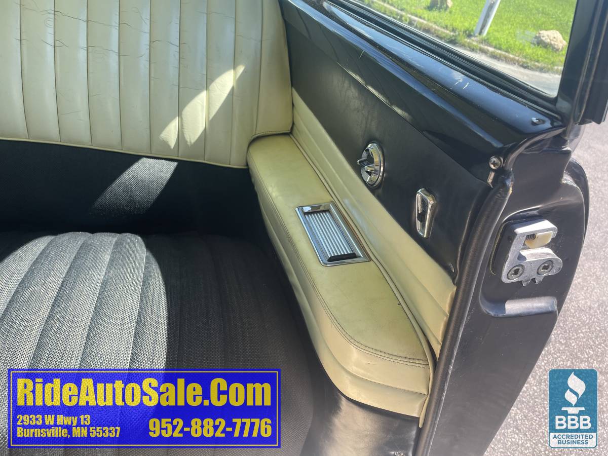 Lincoln-capri-1954-black-5