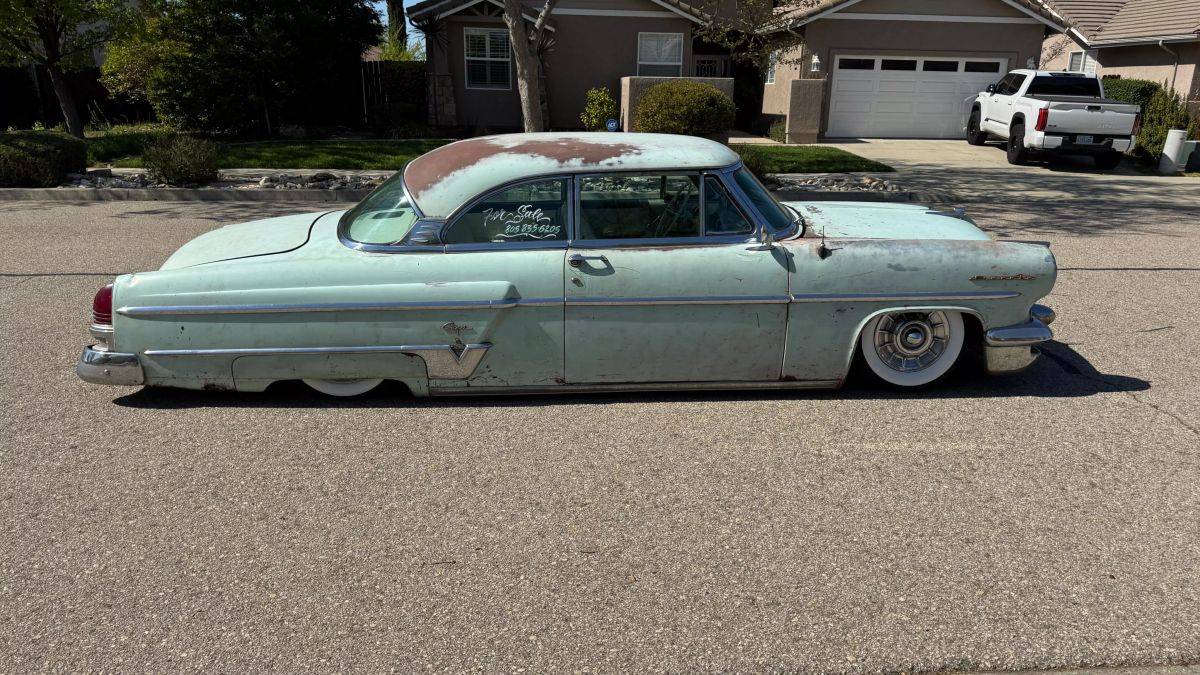 Lincoln-capri-1954-green