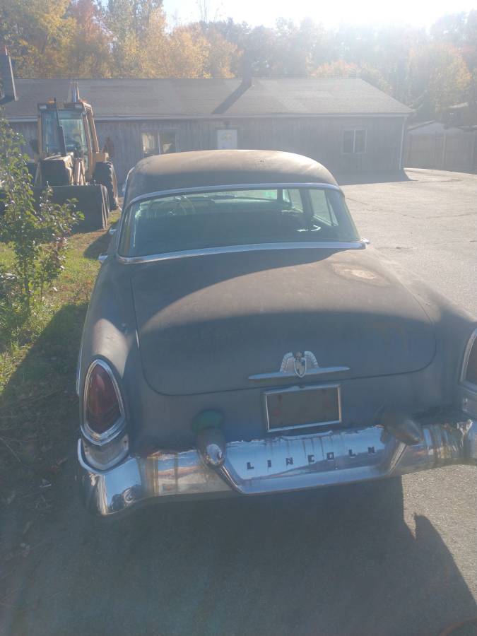 Lincoln-capri-coupe-1954-grey