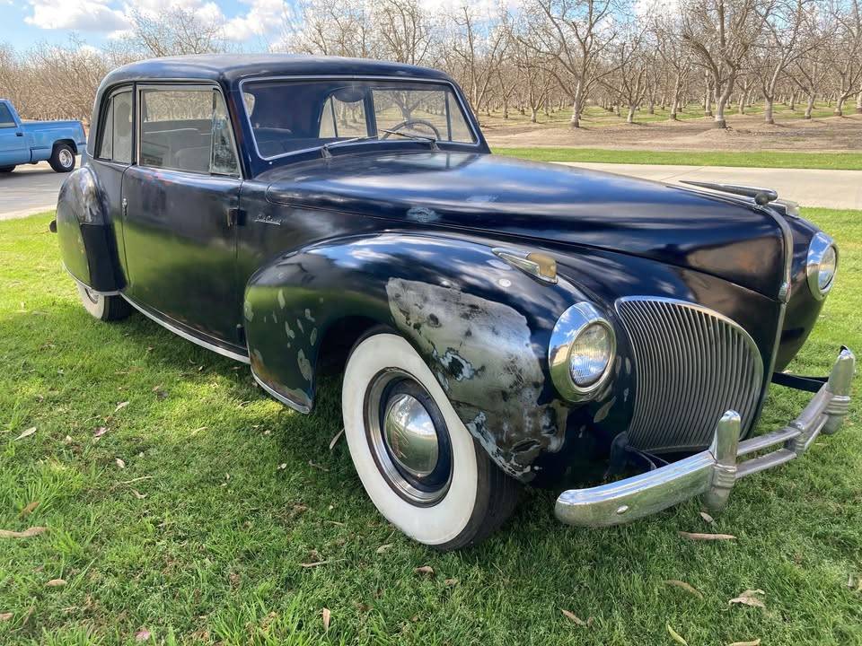 Lincoln-continental-1941-blue-1