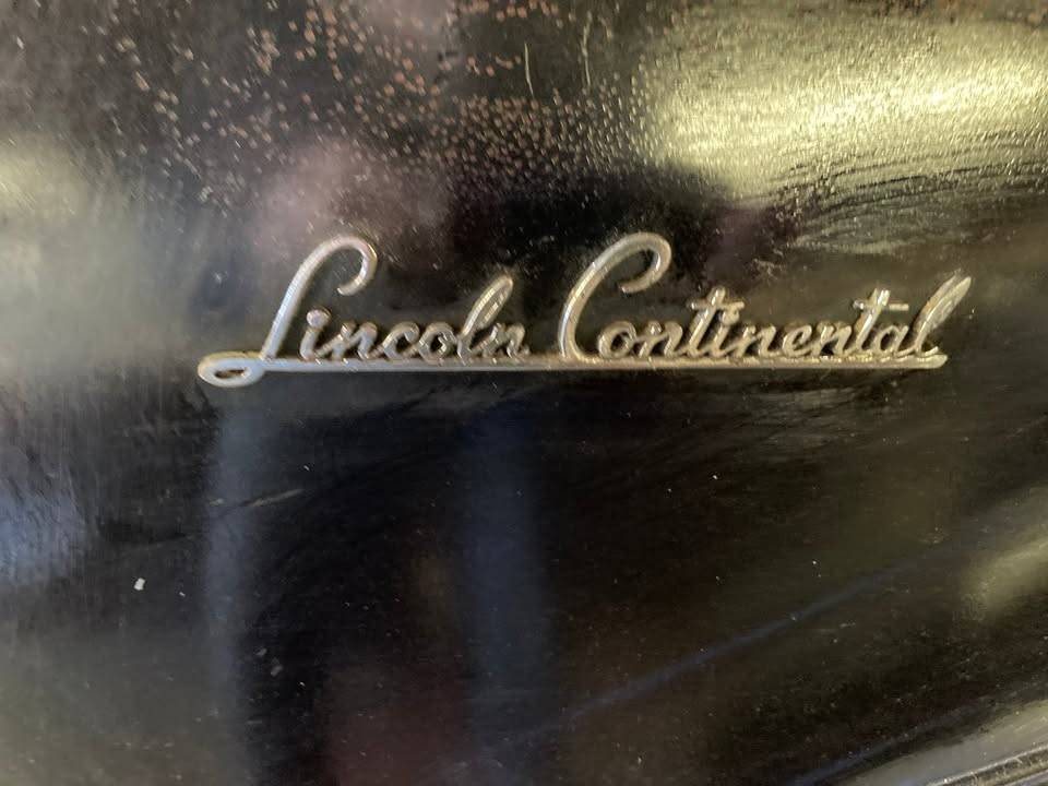 Lincoln-continental-1941-blue-6