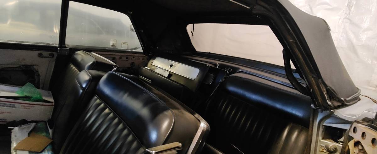 Lincoln-continental-1962-custom-14