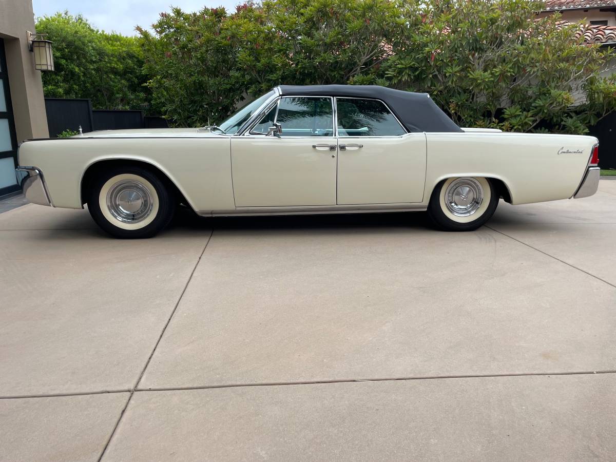 Lincoln-continental-1963-white-1