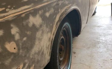 Lincoln-continental-1966-custom-7