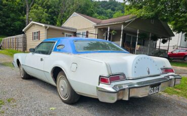 Lincoln-continental-1974-white-2