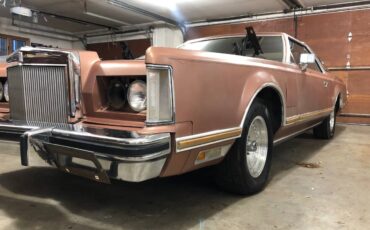 Lincoln-continental-1978-brown-5