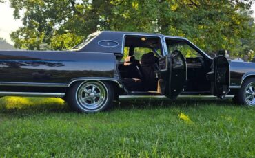 Lincoln-continental-1979-black-10