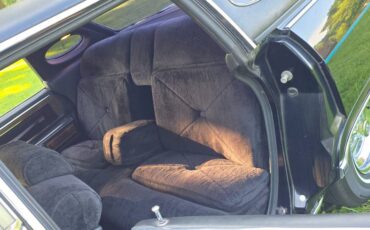 Lincoln-continental-1979-black-14