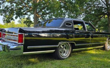 Lincoln-continental-1979-black-4