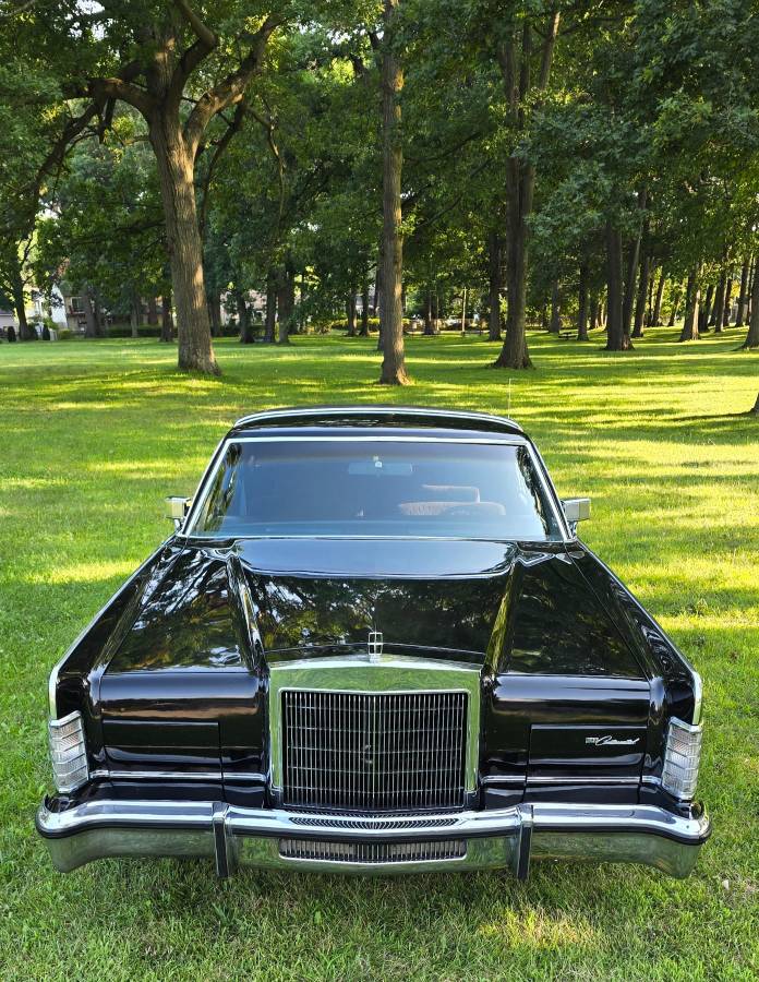 Lincoln-continental-1979-black-5