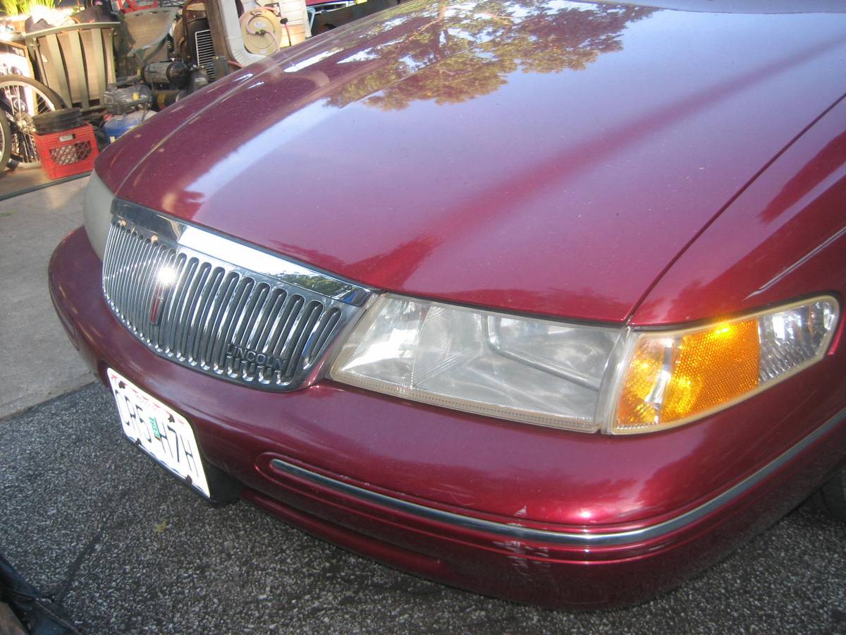 Lincoln-continental-1995-4