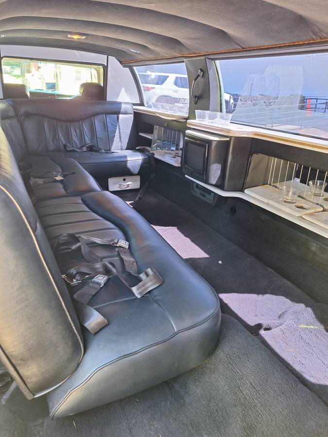 Lincoln-continental-1995-5