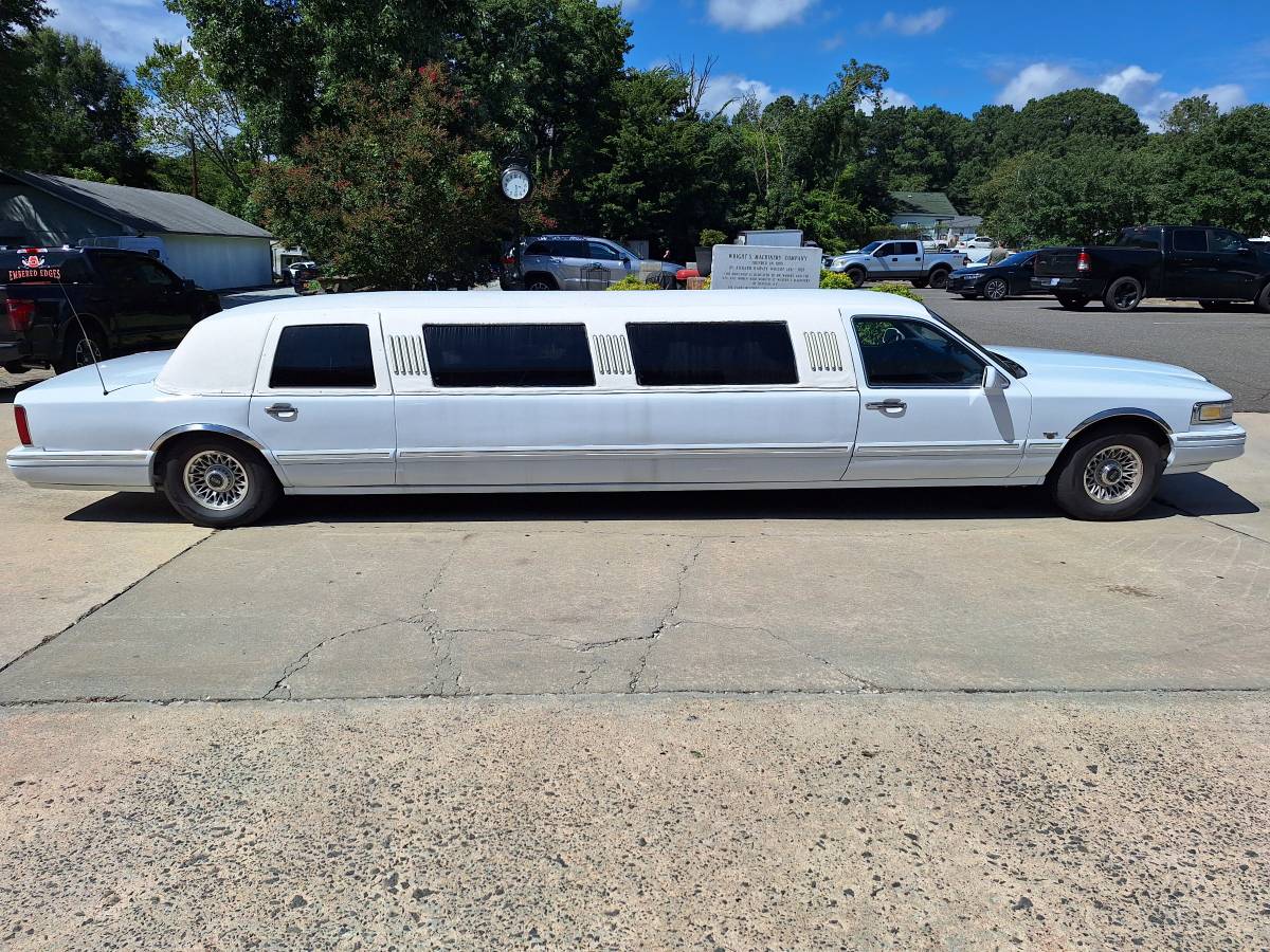 Lincoln-continental-1995-6