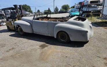 Lincoln-continental-convertible-1946-grey-1