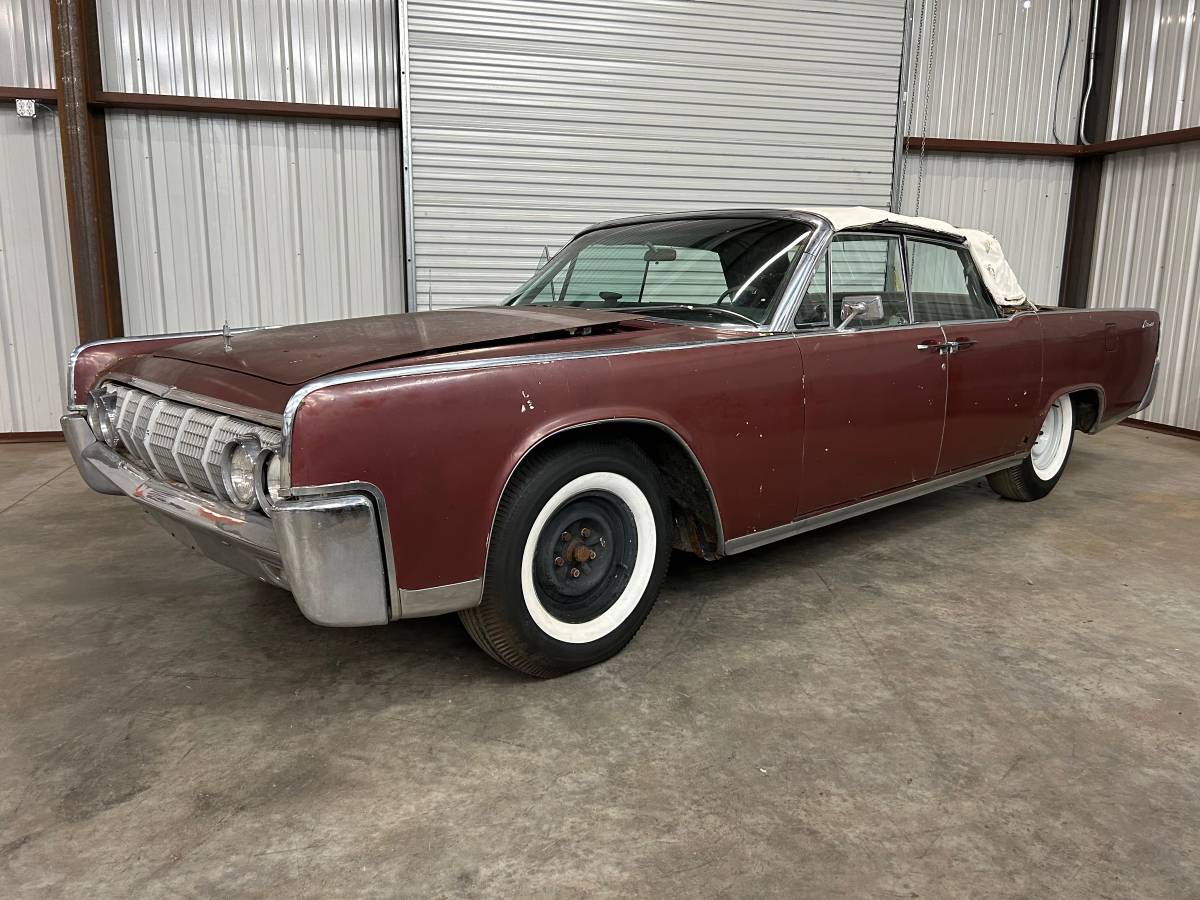 Lincoln-continental-convertible-1964-red-5