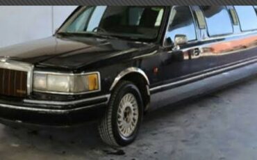 Lincoln-continental-limousine-1992-black-3