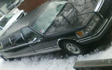 Lincoln-continental-limousine-1992-black-4
