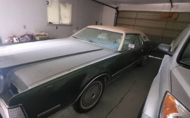 Lincoln-continental-mark-iv-1973-green-1