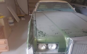 Lincoln-continental-mark-iv-1973-green